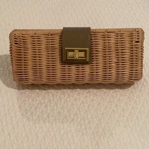 Straw Clutch